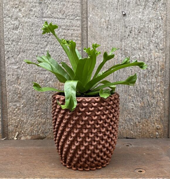 3D-Printed Ceramic Pot Plants